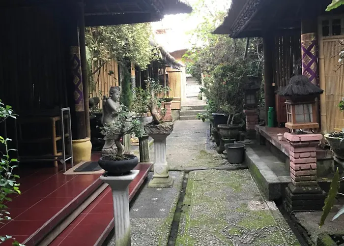 1bd In Family Compound1, 15 Minute Walk To Yoga Barn *