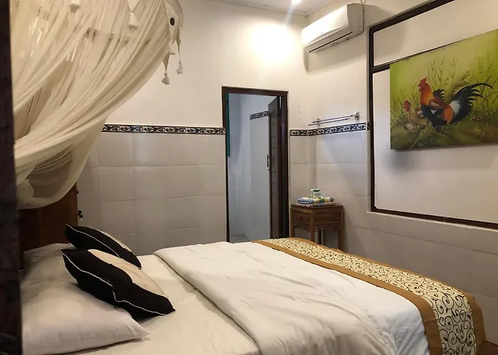 1bd In Family Compound1, 15 Minute Walk To Yoga Barn Habitación en casa particular Ubud