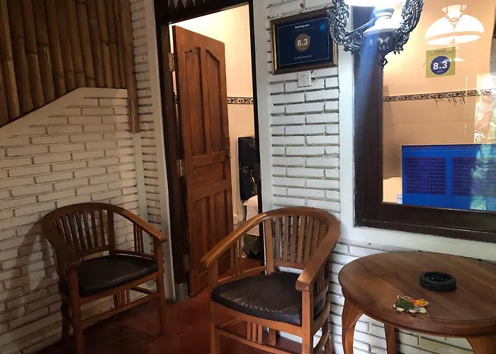 Habitación en casa particular 1bd In Family Compound1, 15 Minute Walk To Yoga Barn *
